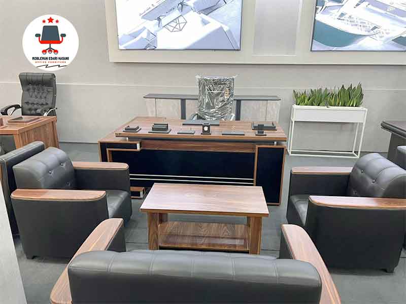 مبلمان اداری مدیریت مدل وربانا با طراحی خاص و استانداردهای ارگونومیک